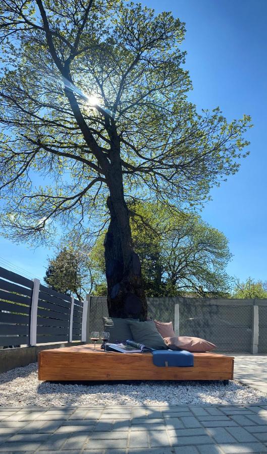 Otium Wellness Apartmanhaz Balatonakarattya Eksteriør billede