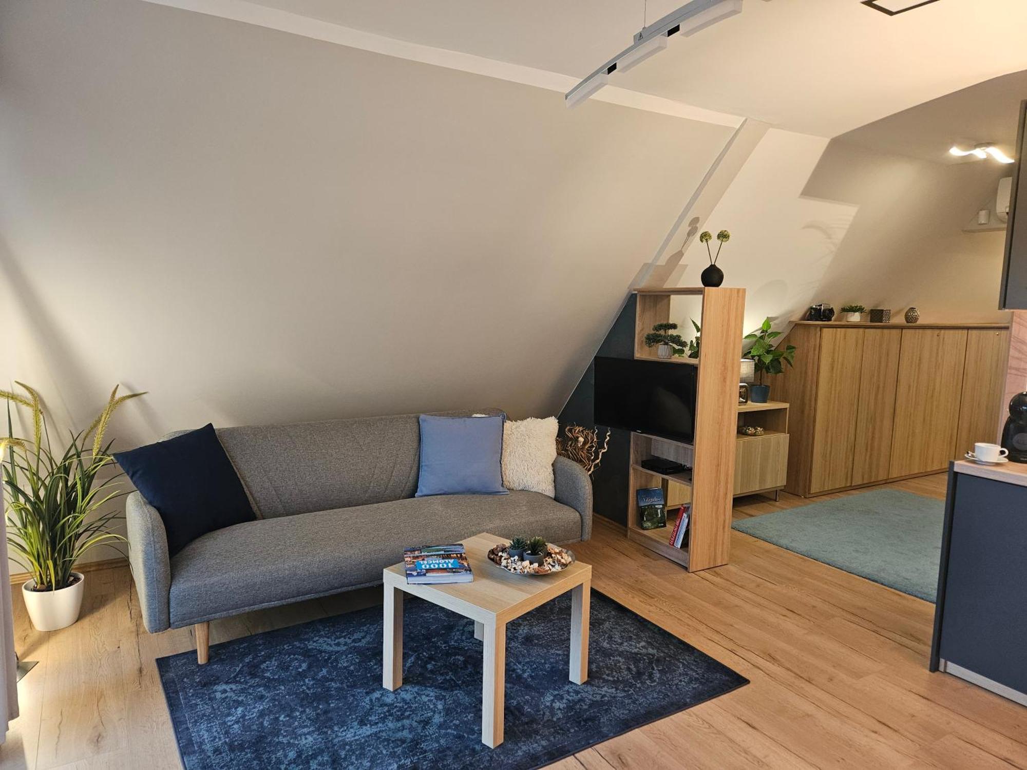 Otium Wellness Apartmanhaz Balatonakarattya Eksteriør billede